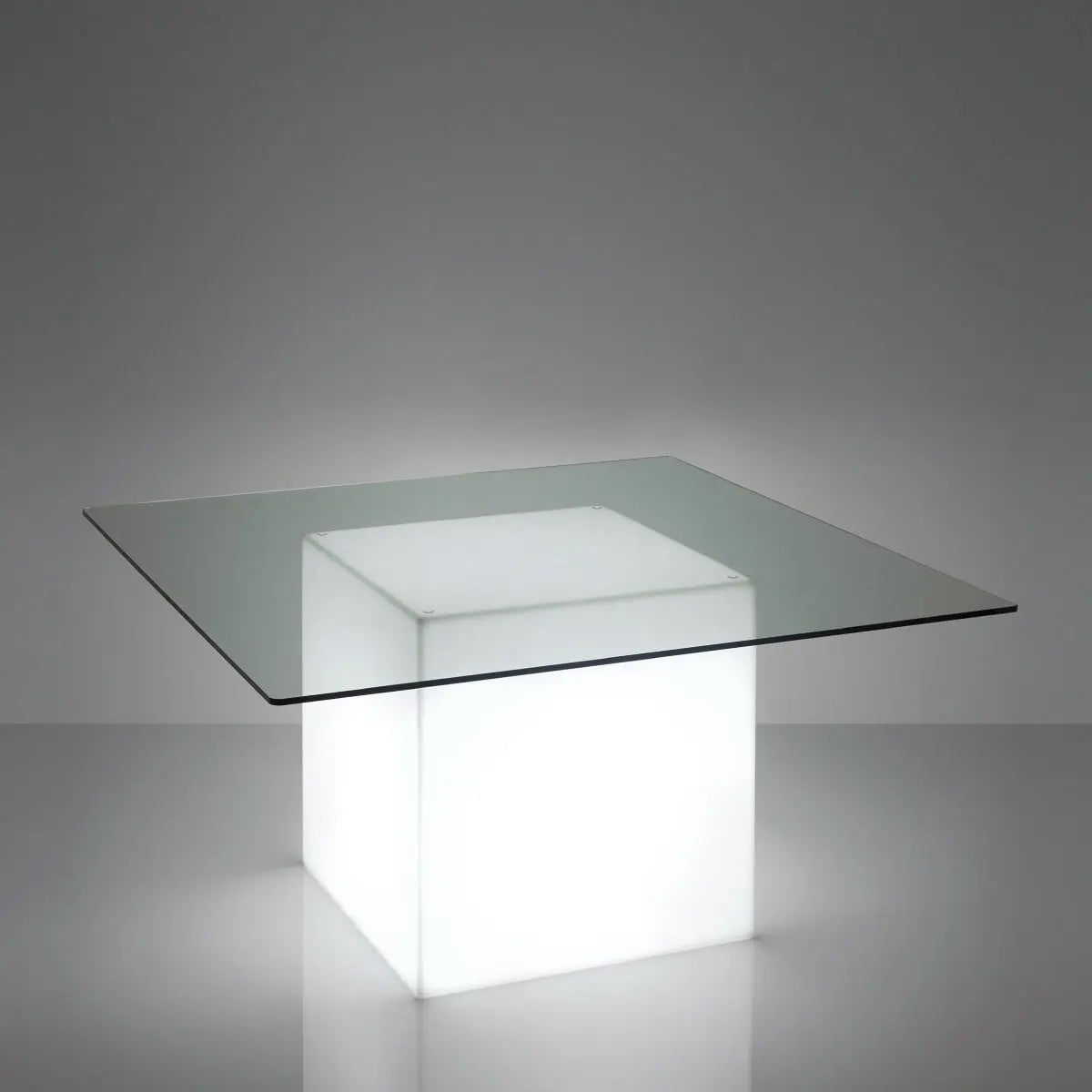 Cube dining table Desert River Rentals