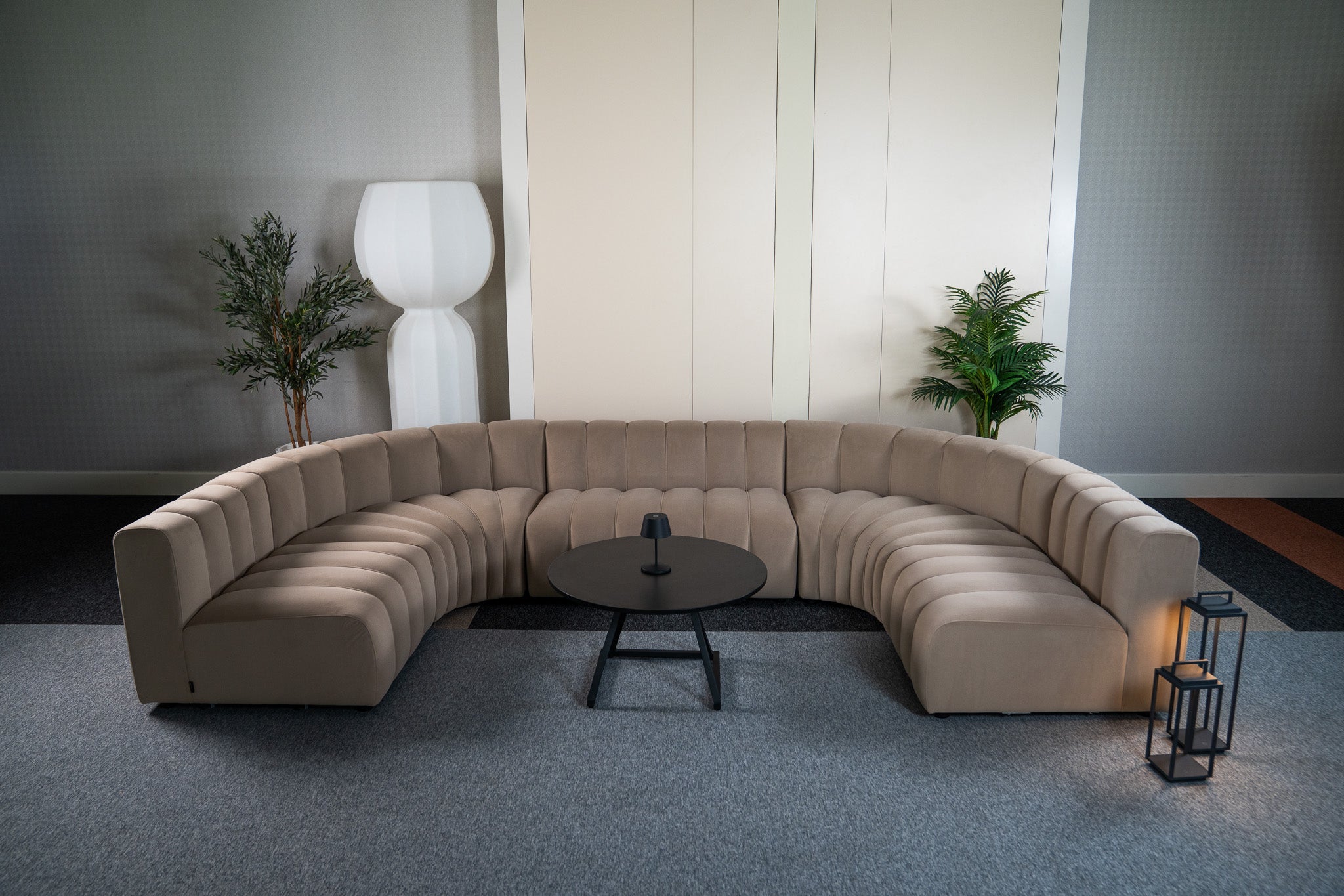 Cosmo Concave Large 7-seater (Nutmeg Beige) Desert River Rentals