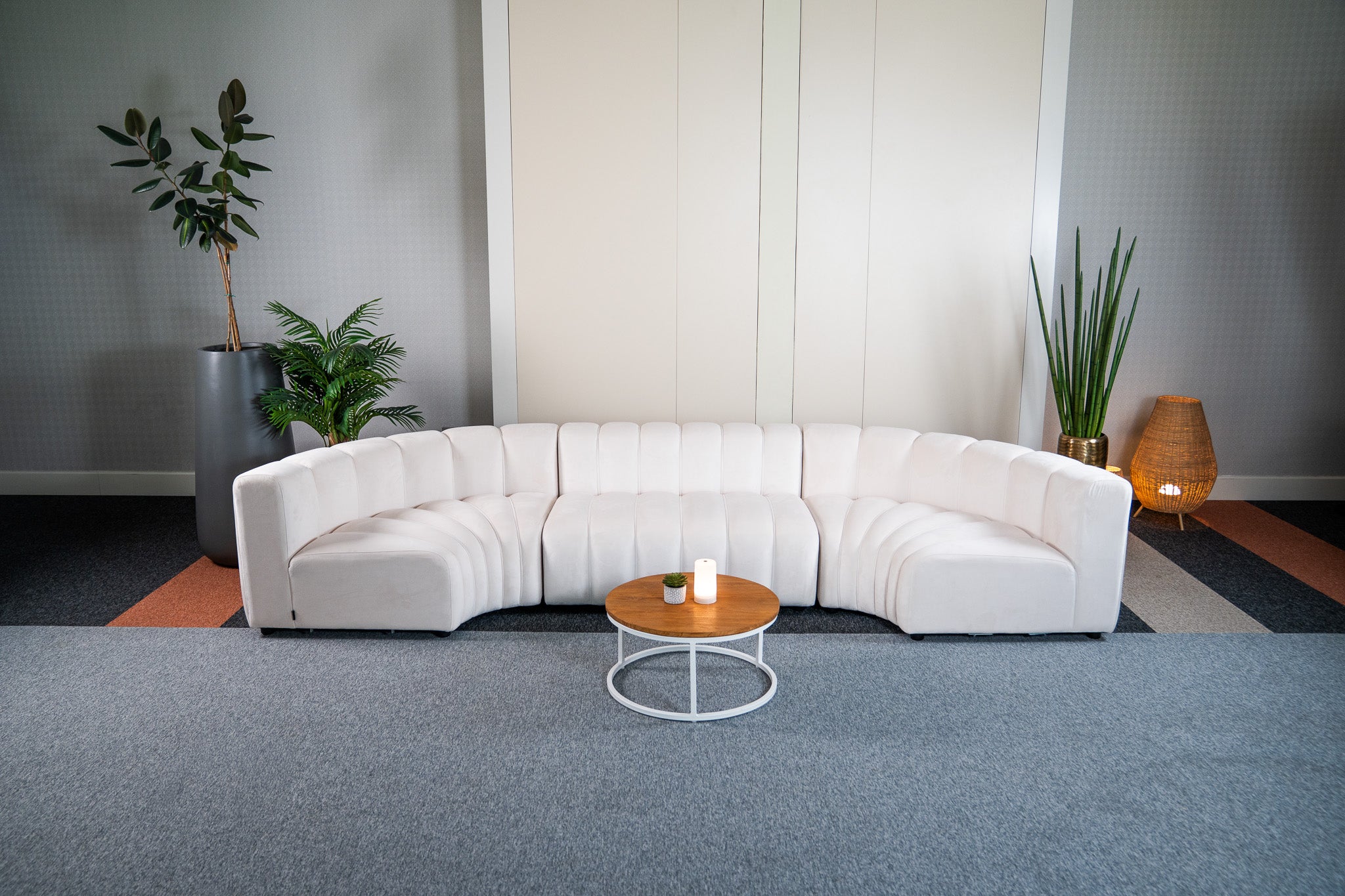 Cosmo Straight 2-seater (Vanilla White) Desert River Rentals