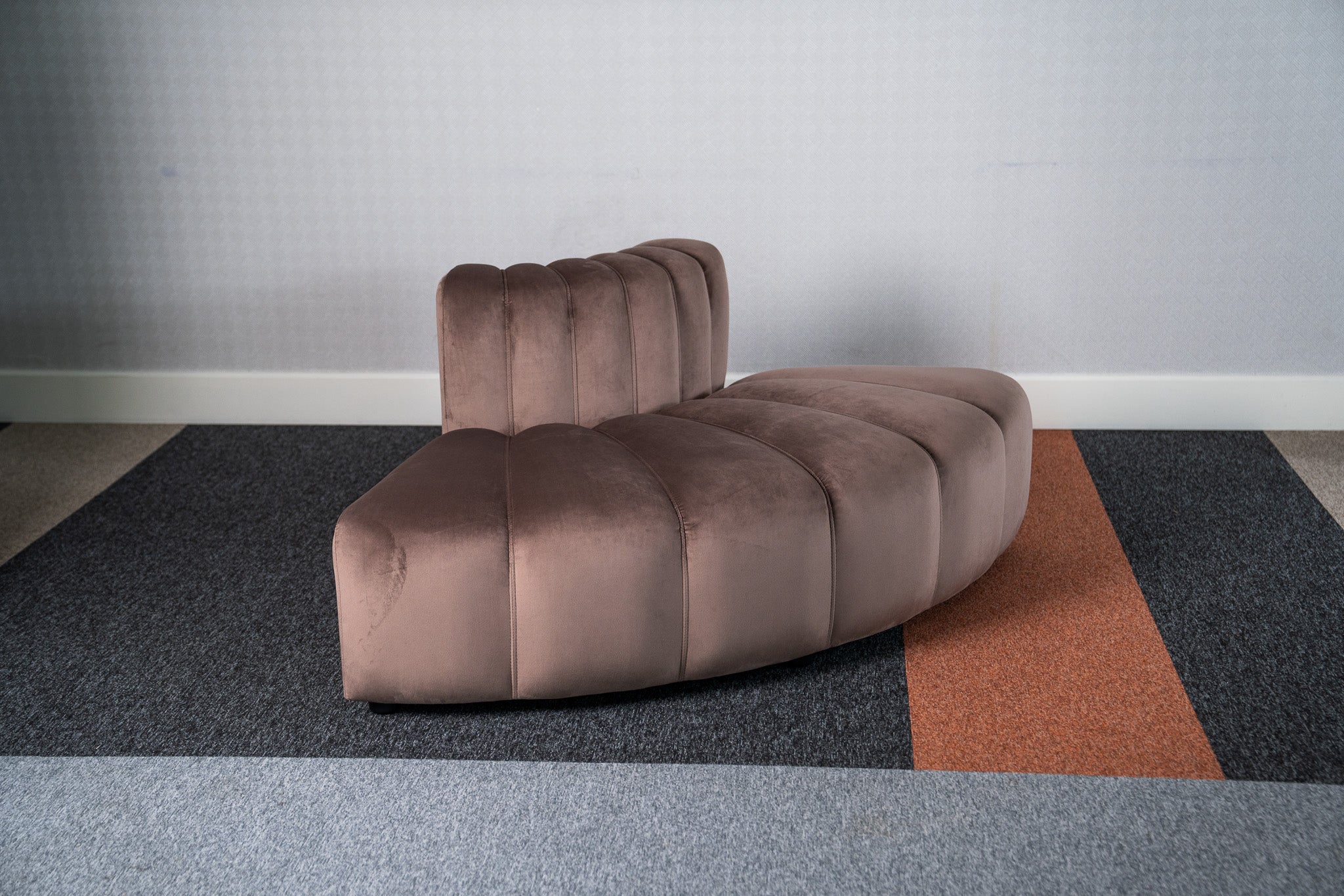 Cosmo Outer Curve 2-seater (Truffle Brown) Desert River Rentals