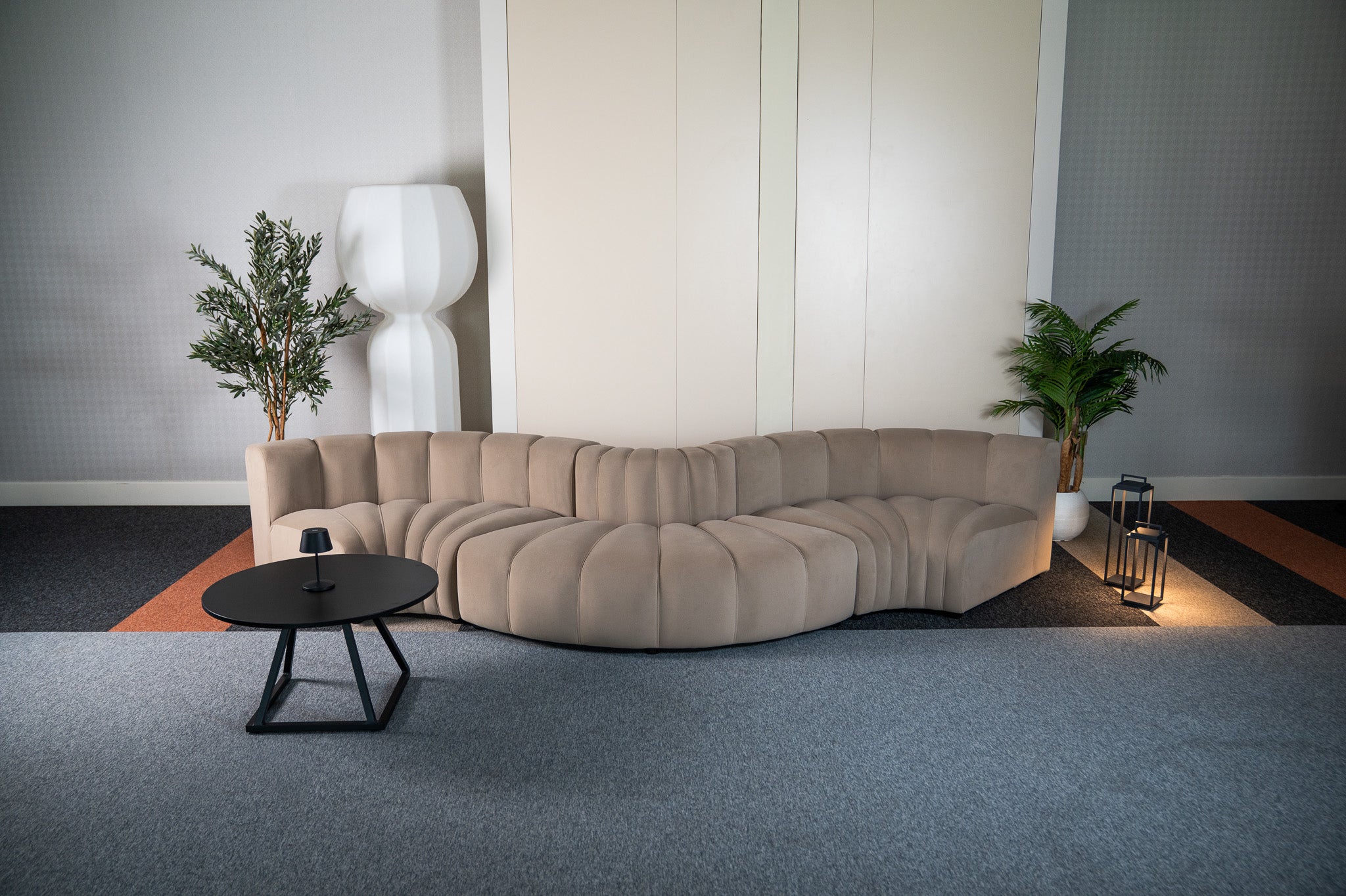 Cosmo Wave 4-seater (Nutmeg Beige) Desert River Rentals