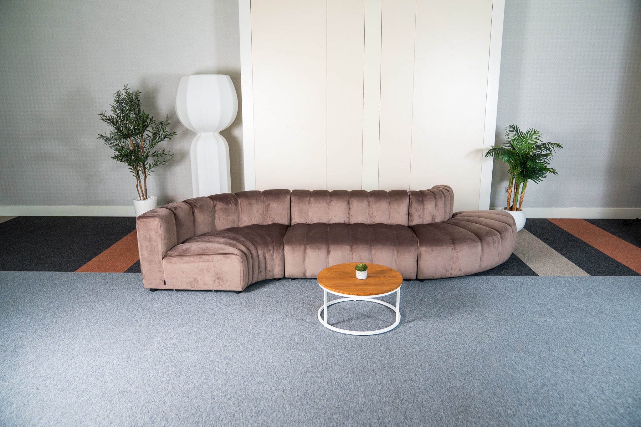 Cosmo S-shape 5-seater (Truffle Brown) Desert River Rentals