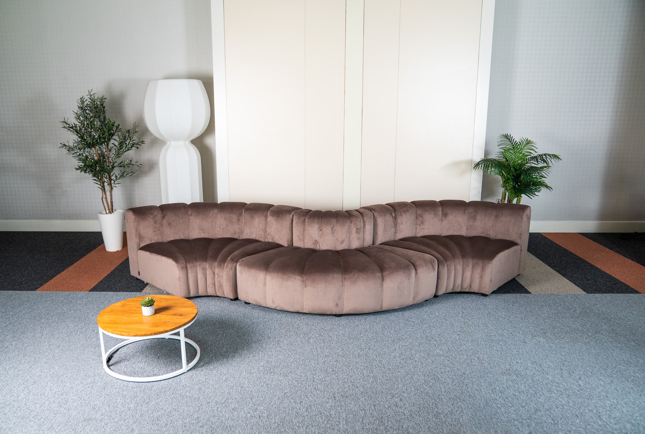 Cosmo Wave 4-seater (Truffle Brown) Desert River Rentals