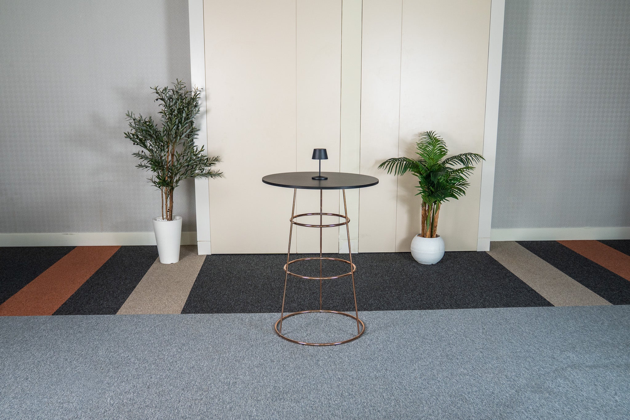 Felicia Cocktail Table (Rose Gold Frame with Round Black Top) Desert River Rentals