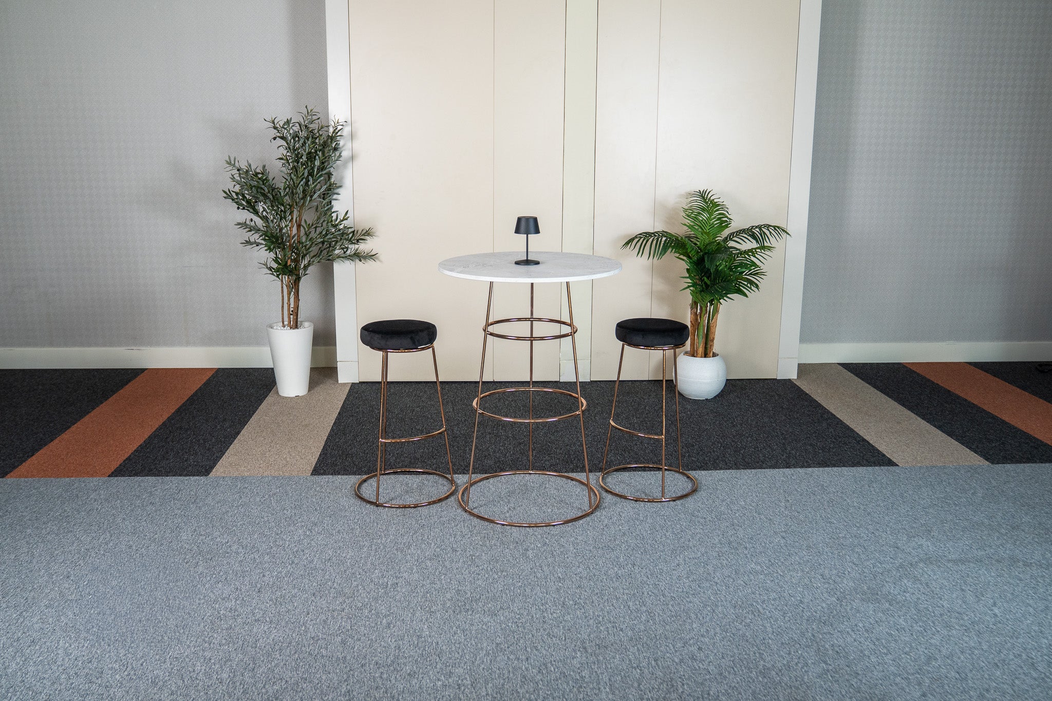 Felicia Cocktail Table (Rose Gold Frame with Round Marble Top) Desert River Rentals