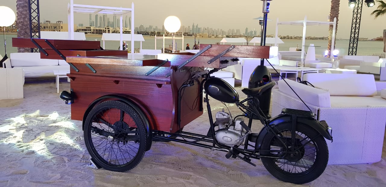 Leonardo original 1960 vintage delivery bike Desert River Rentals