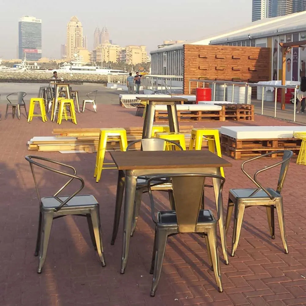 Loft 4 seater dining table black legs Desert River Rentals