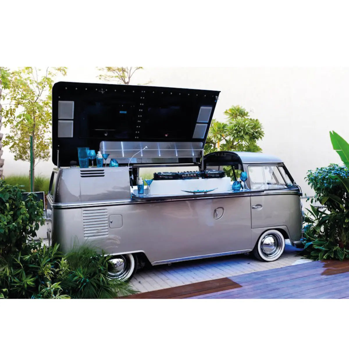 Lola original 1963 volkswagen camper van Desert River Rentals