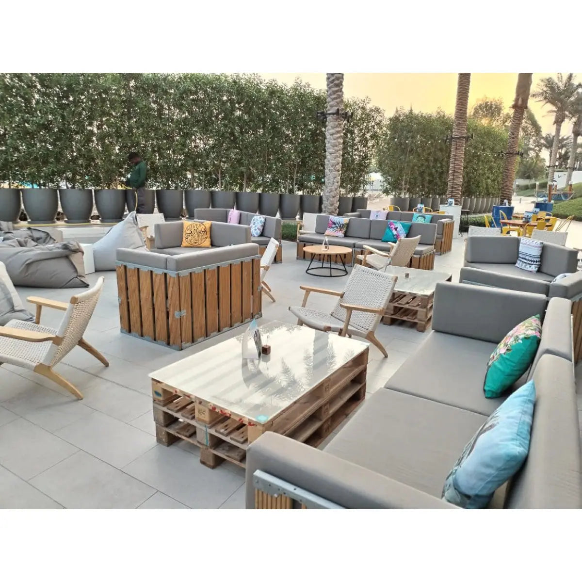 Pallet coffee table Desert River Rentals