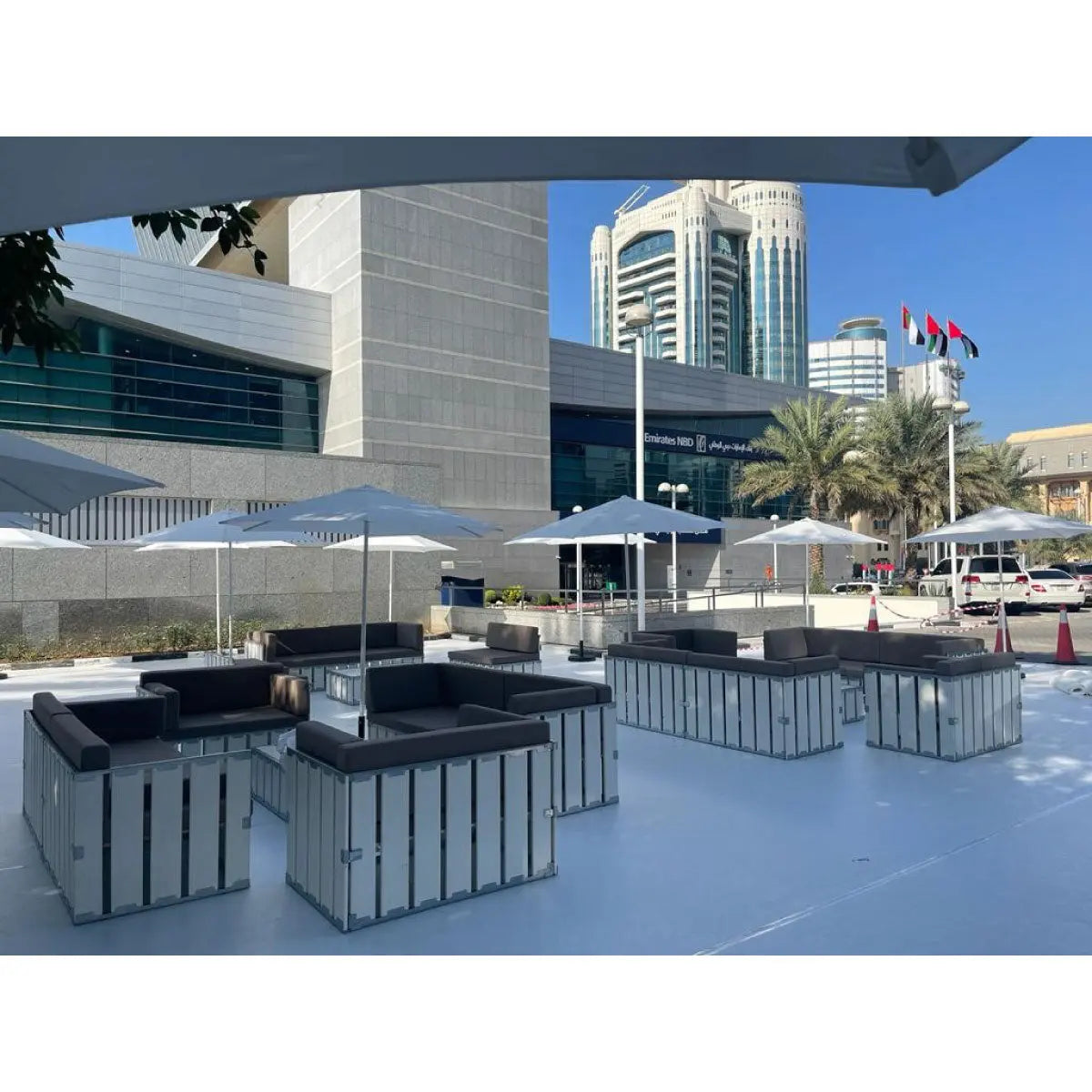 Teatro bianco parasol with base Desert River Rentals