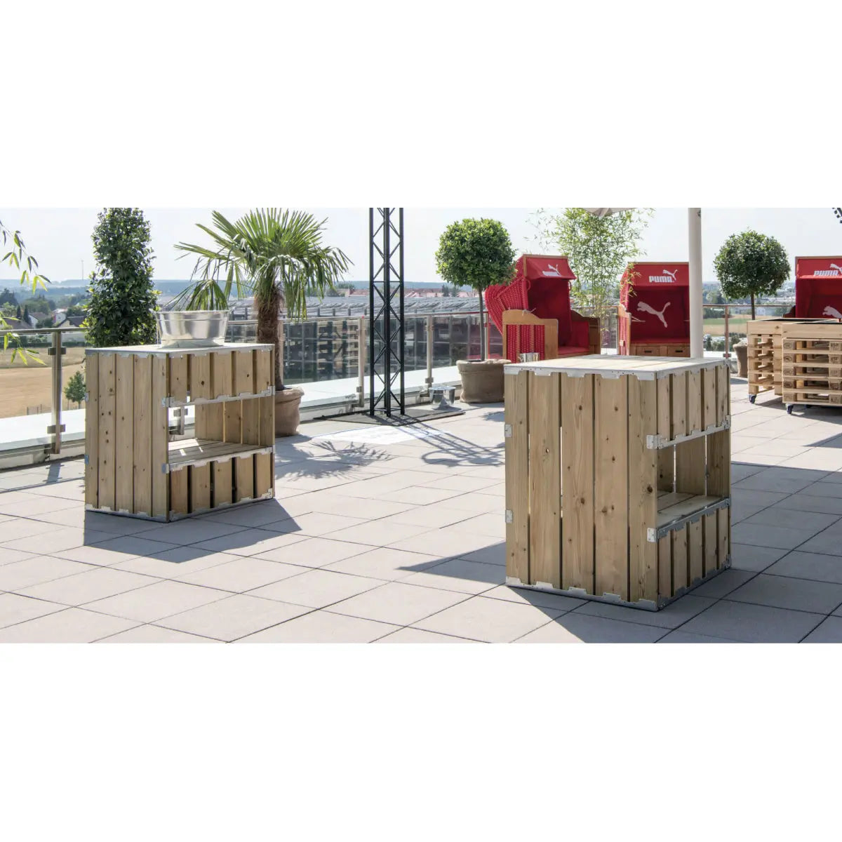 The crate high table cube Desert River Rentals