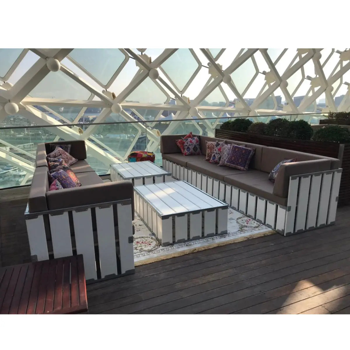 The lounge crate white Desert River Rentals