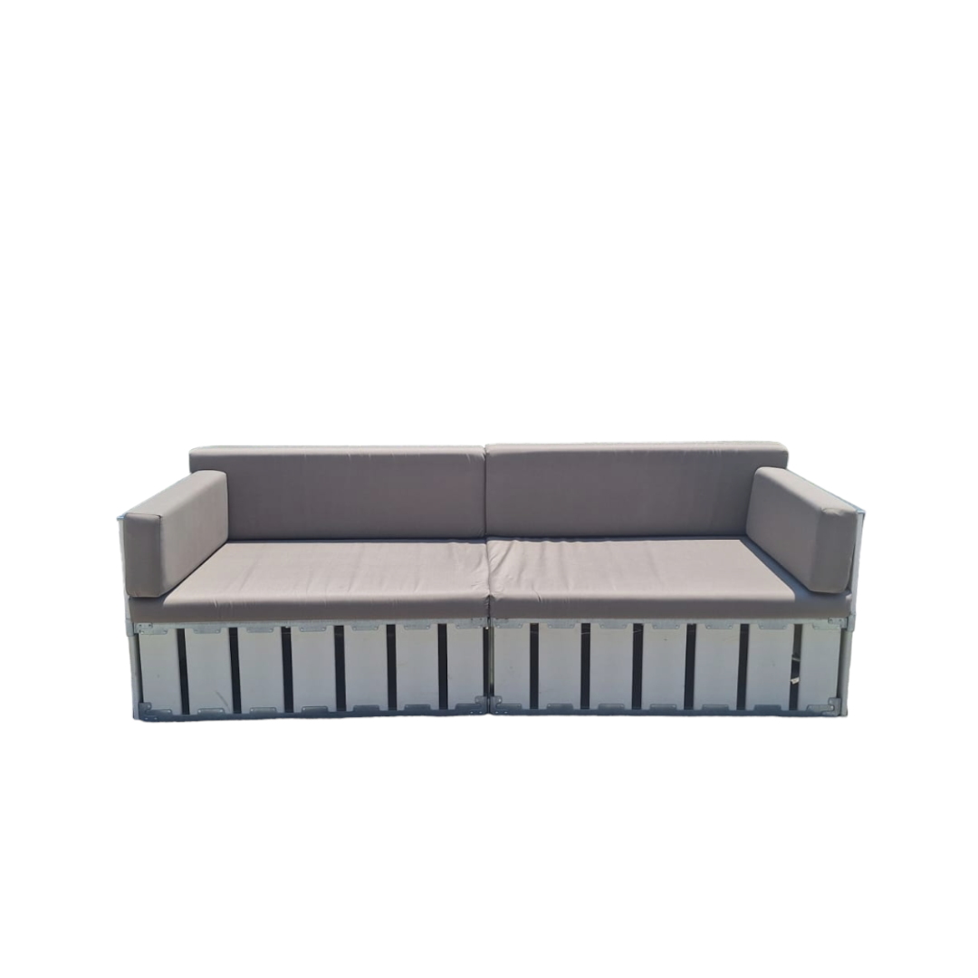 The Lounge Crate 4-seater. White with taupe cushions Desert River Rentals