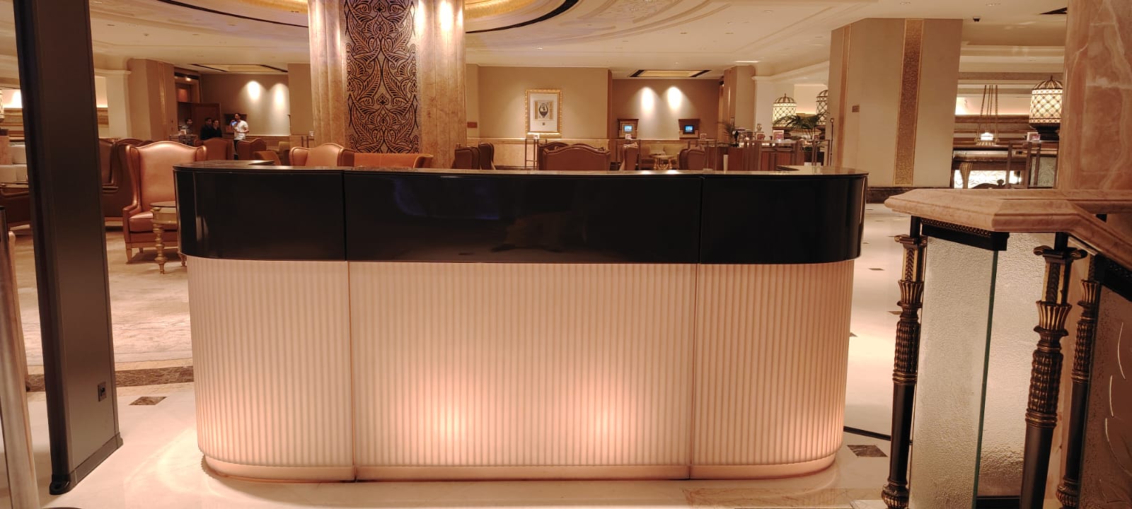 Bauhaus Straight Lit Bar Desert River Rentals