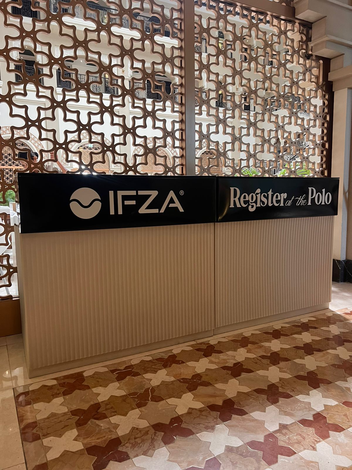 Bauhaus Straight Lit Bar Desert River Rentals