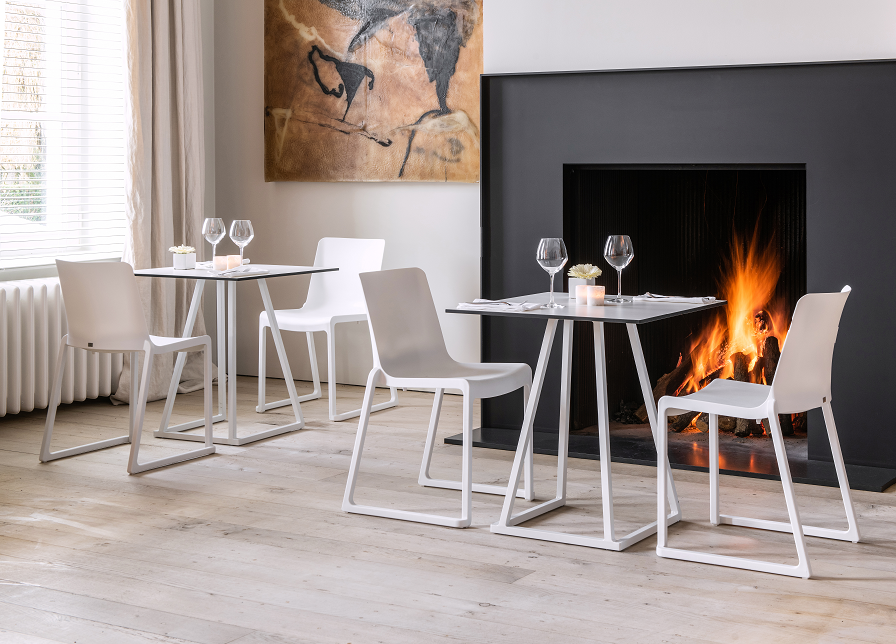 Linea Dining Table (White Frame with Black Top) Desert River Rentals